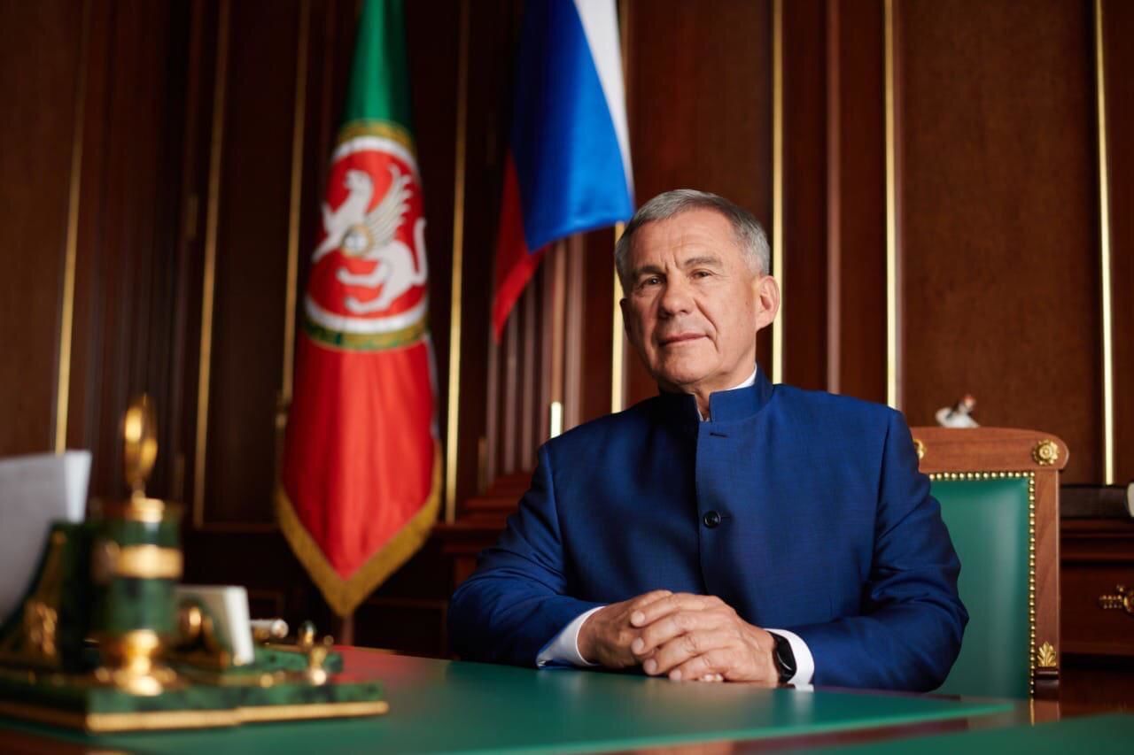 Поздравление Рустама Минниханова по случаю Дня Конституции Республики Татарстан