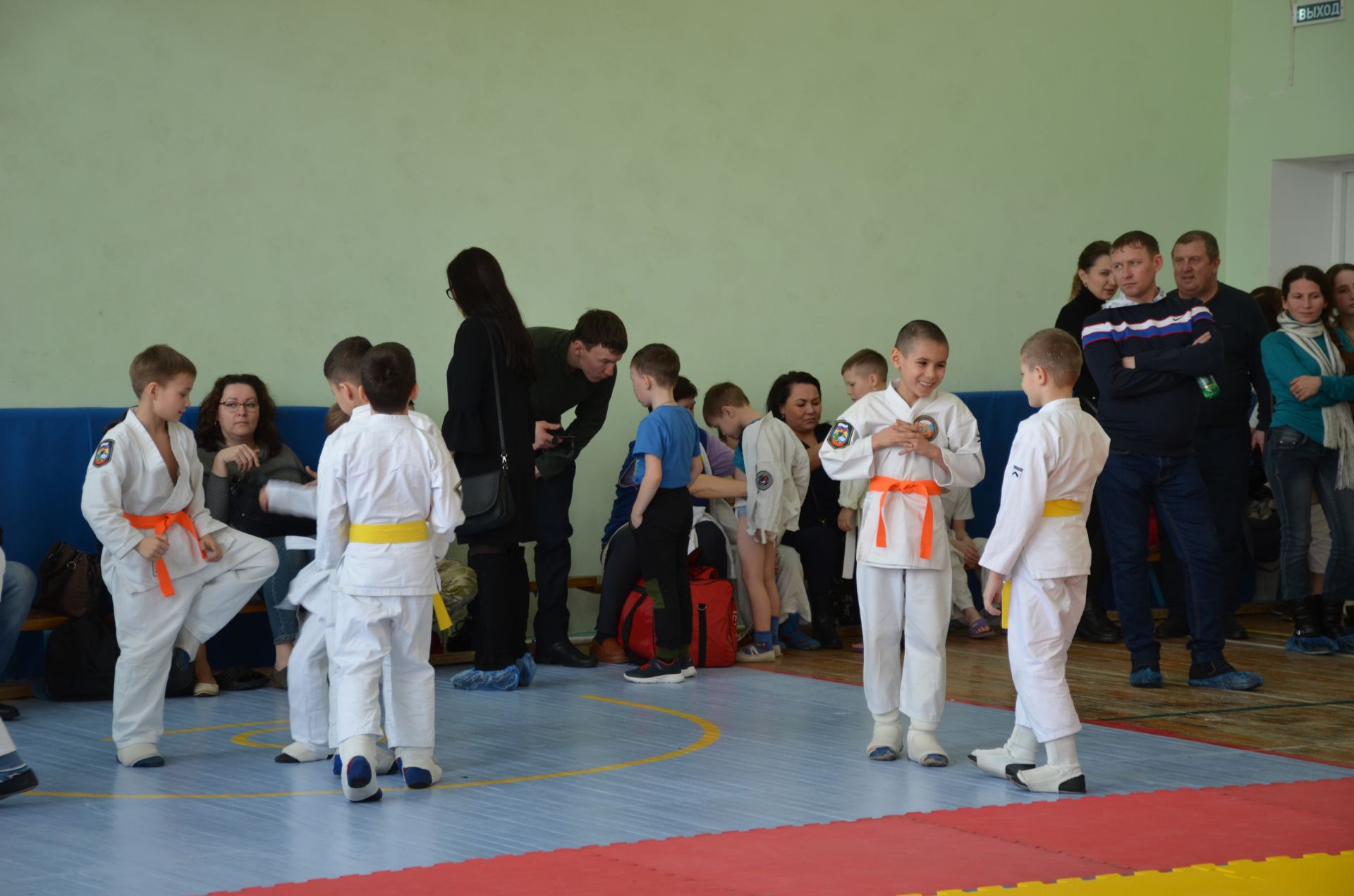 В Агрызе начались соревнования по рукопашному бою