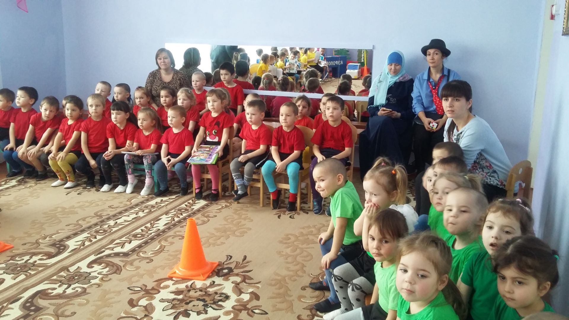 В Терсях воспитанники детского сада «Миляуша» совершили путешествие с Незнайкой