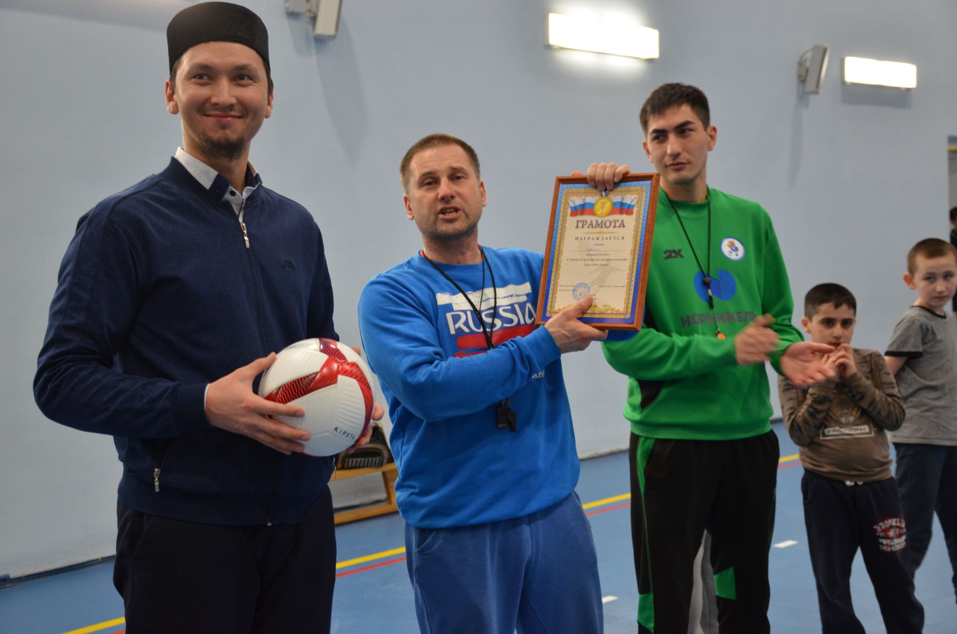 Вчера в Агрызе состоялись футбольные соревнования среди мусульман