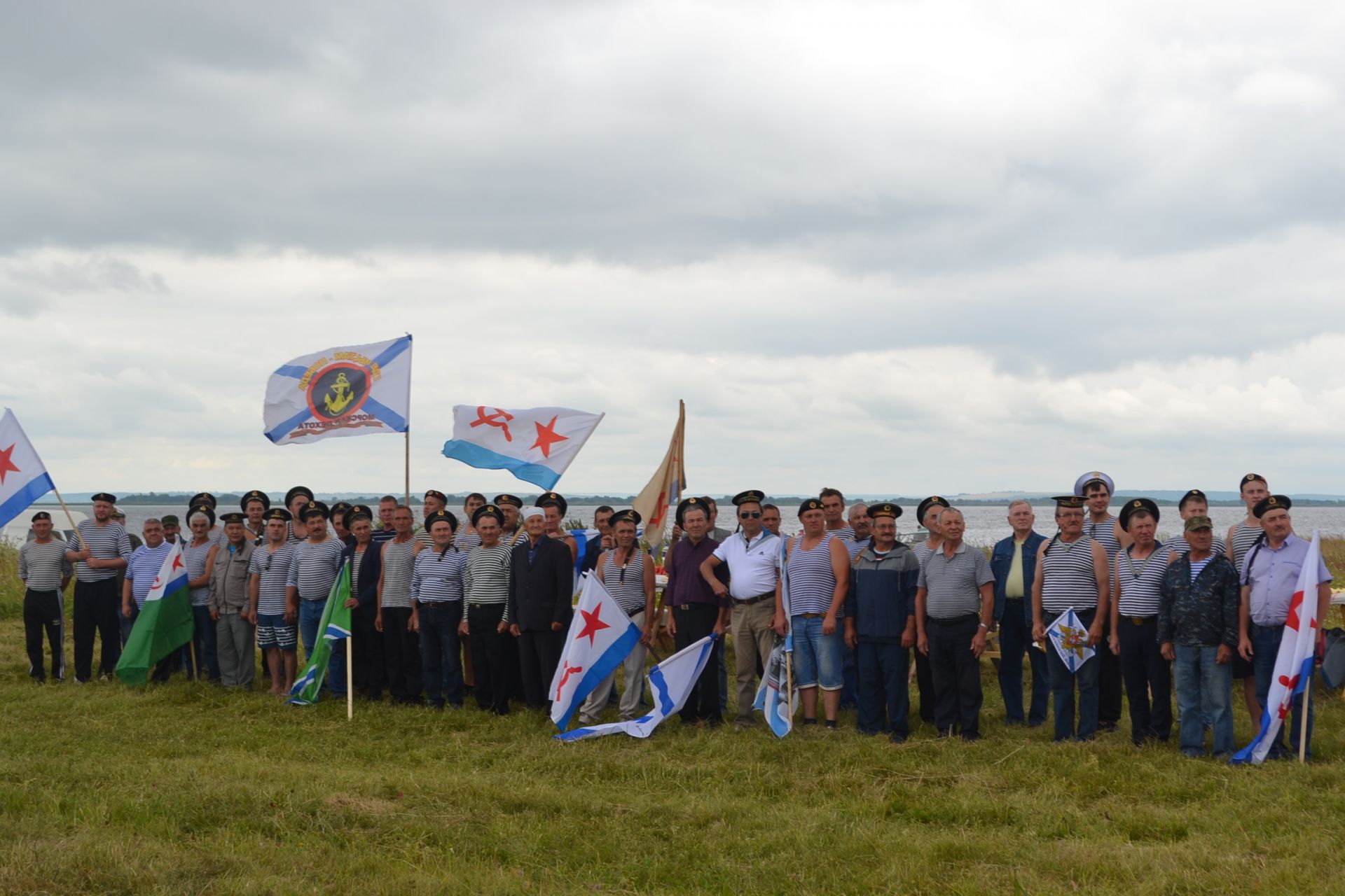 Военные моряки Агрызского района отметили свой праздник