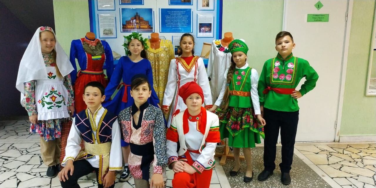 День национального костюма в школе №3