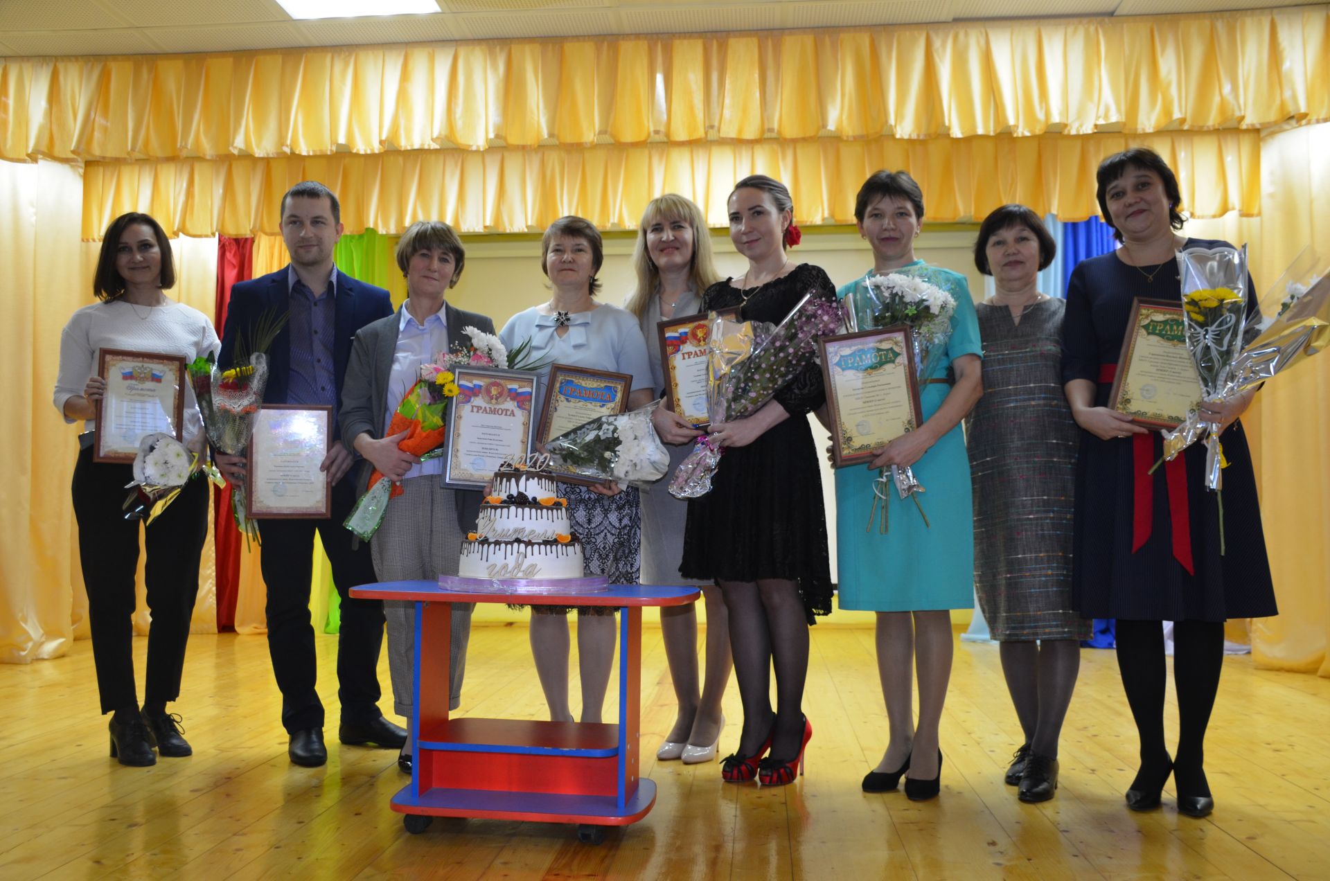 Сегодня в Агрызе определили победителей конкурса «Учитель года»