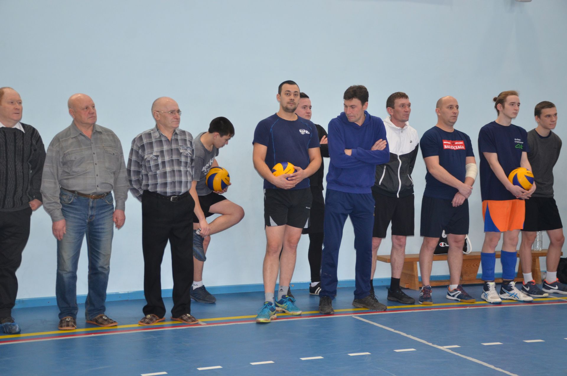 В Агрызе проходят соревнования по волейболу и шашкам, посвященные памяти Расима Закирова