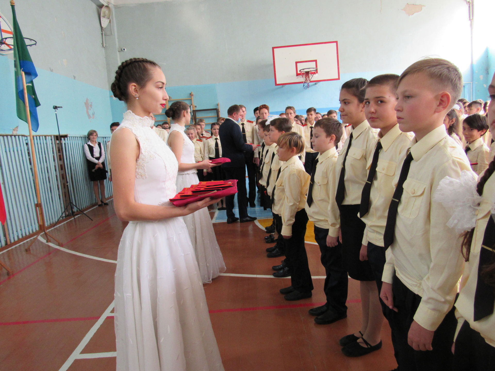Пятиклассников школы №2 посвятили в кадеты