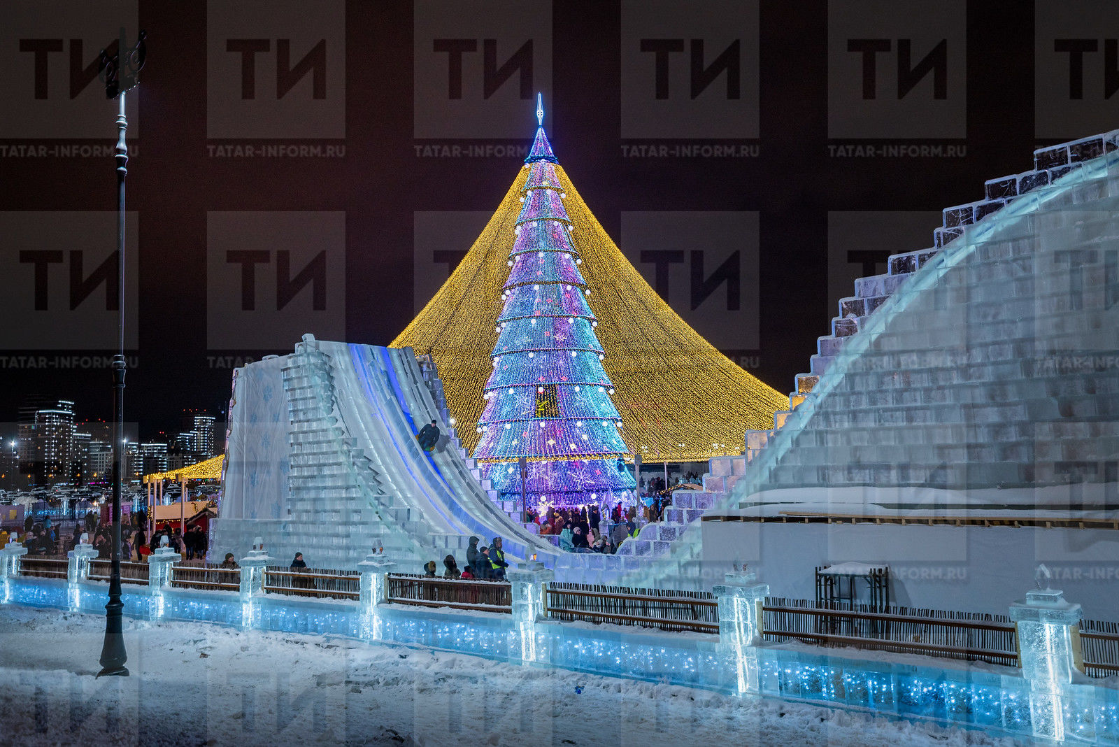 Казань ледяной городок 2020