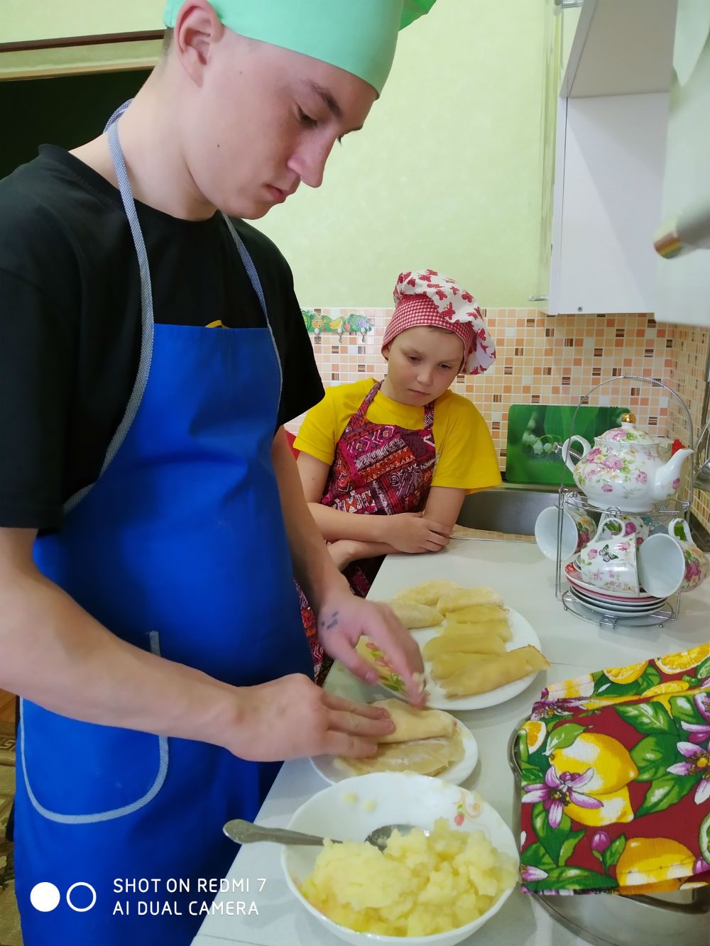 Воспитанники агрызского приюта приготовили национальные блюда