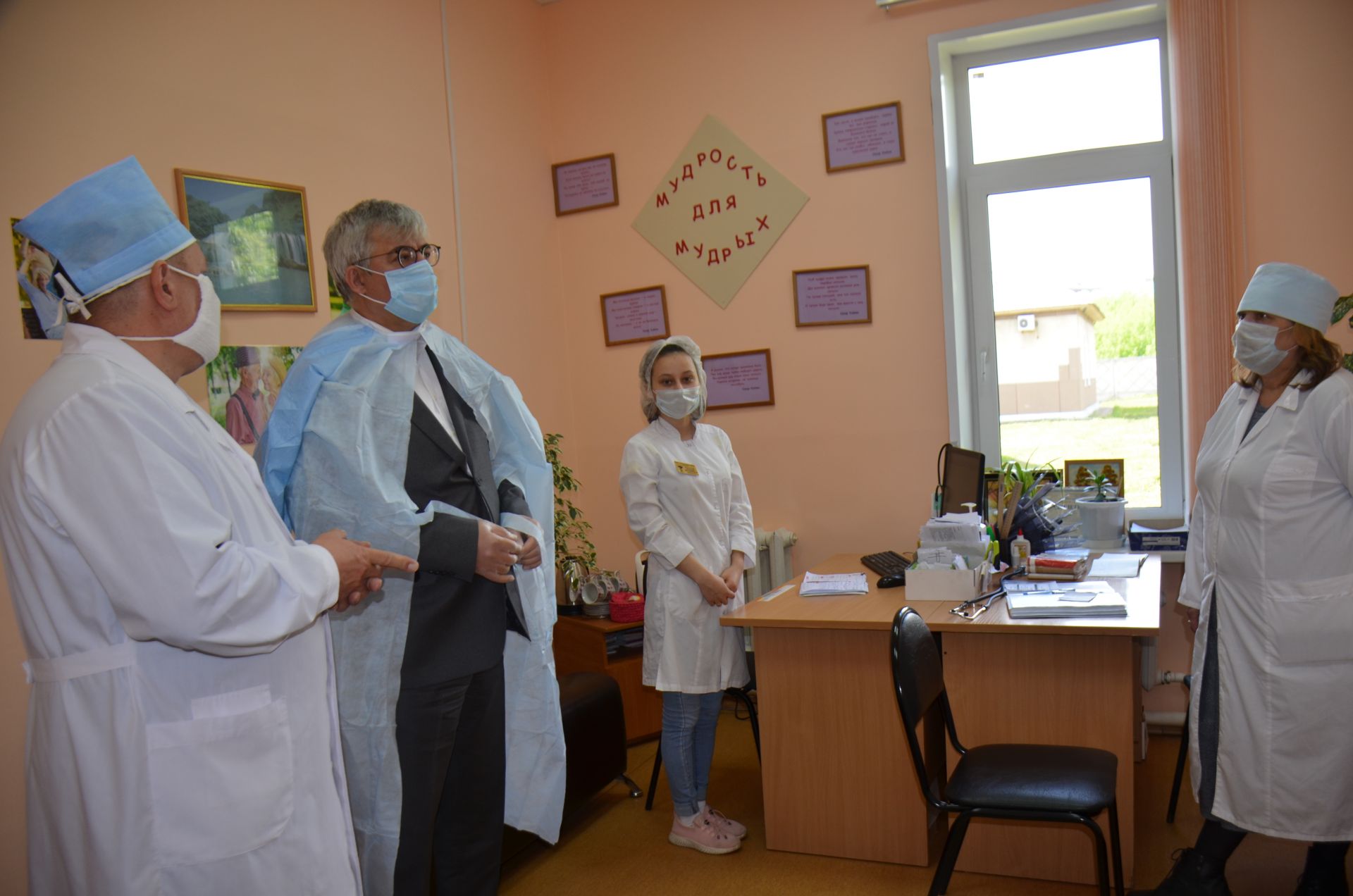 Депутат Госсовета РТ Айрат Зарипов посетил Агрызскую ЦРБ
