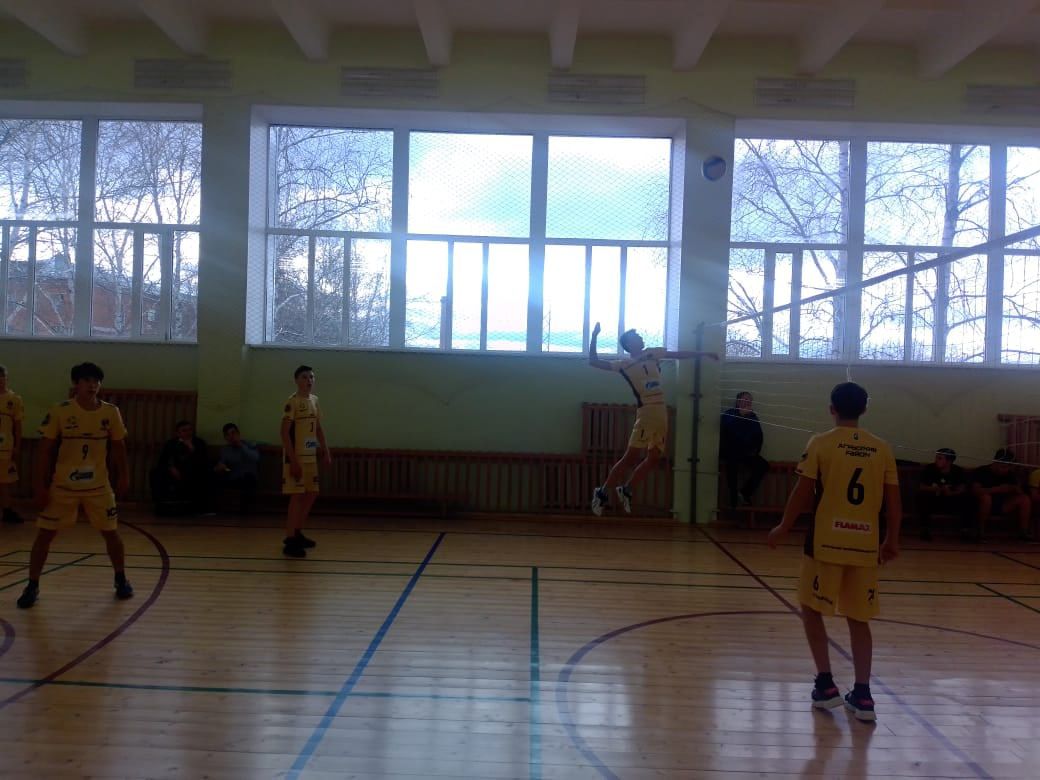 Сарсак-Омгинцы заняли 4 место на турнире по волейболу