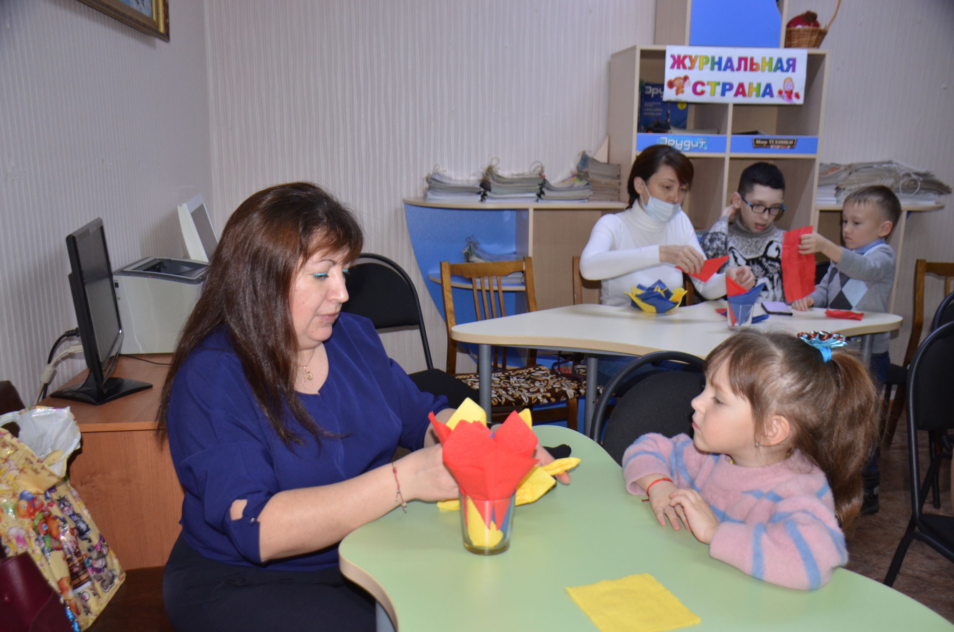 В детской библиотеке отпраздновали День матери