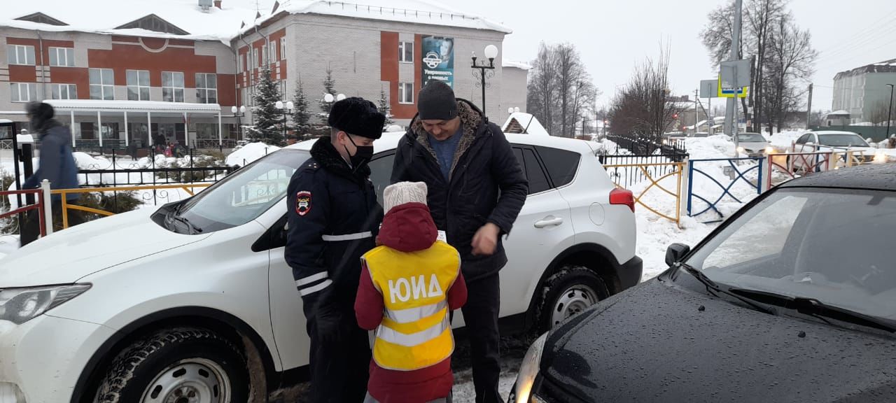 В Агрызском районе продолжается акция "Ребенок-главный пассажир"