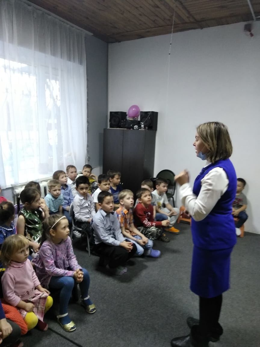 В детском центре развития в Агрызе показали кукольный театр