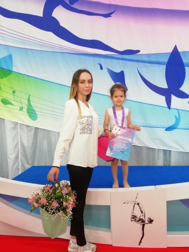Юные гимнастки Агрыза успешно выступили на соревнованиях в Удмуртии