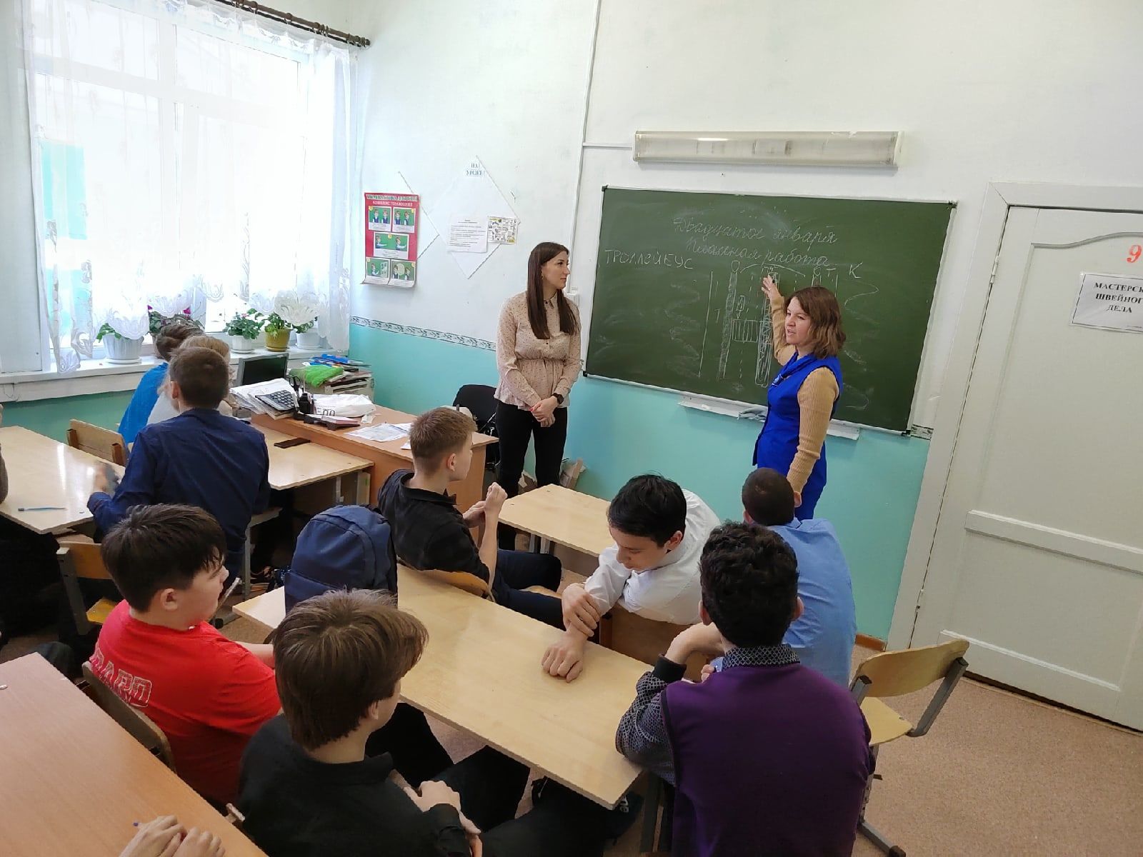 Учащимся Агрызской школы-интерната напомнили простые правила