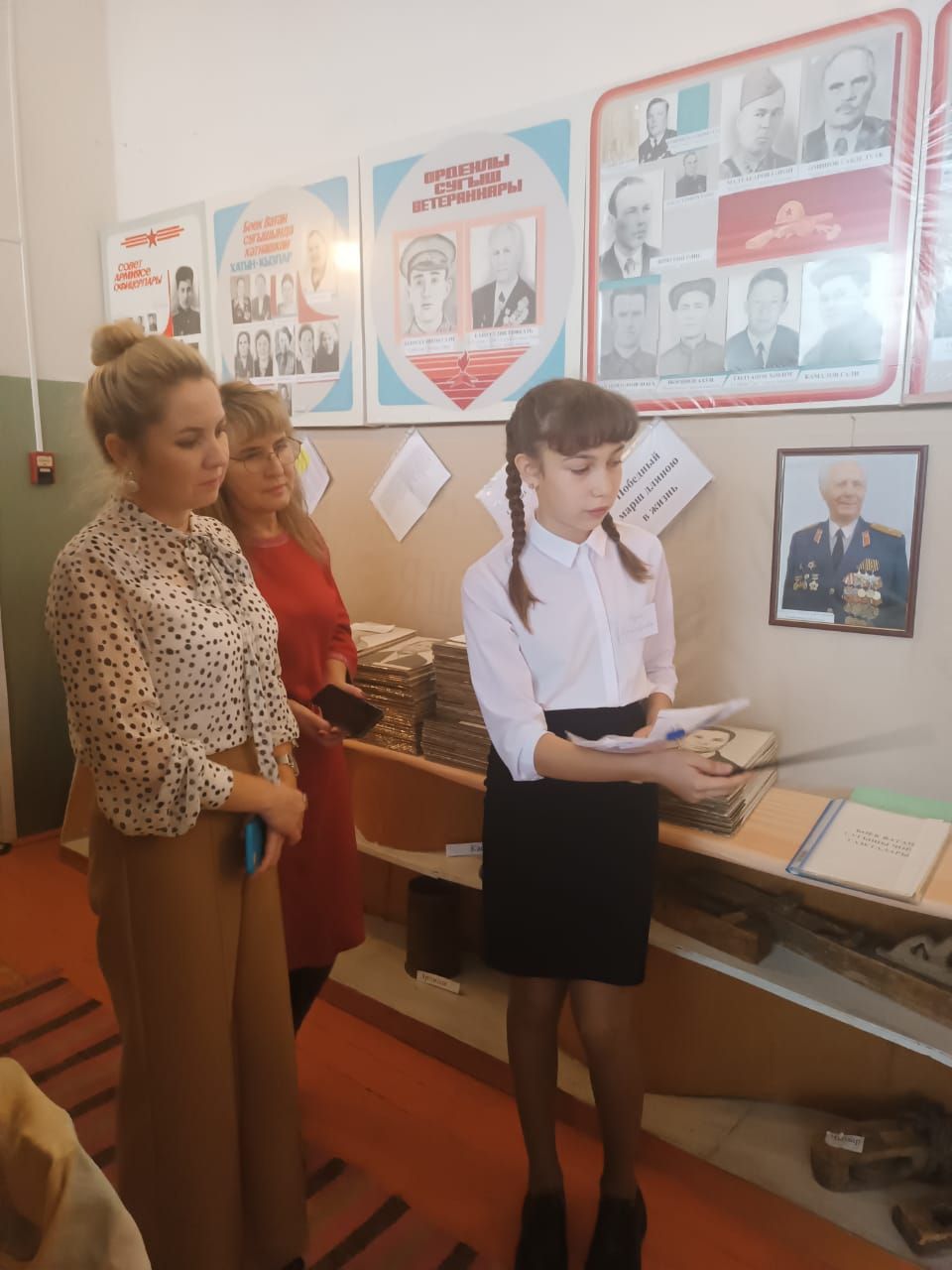 Первый замруководителя «Татмедиа» Эльвира Ахметова провела урок цифры в Салаушской школе