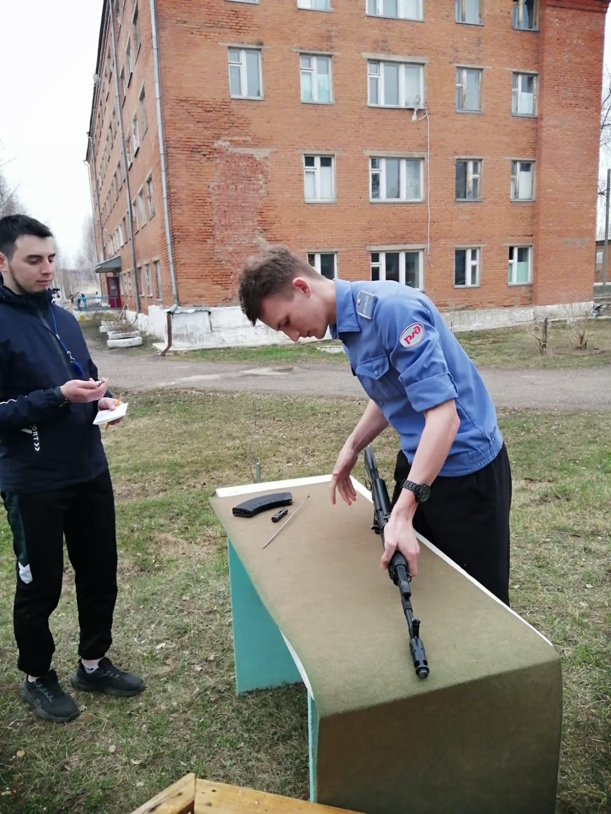 Для студентов Агрыза прошла военно-спортивная игра​ "Зарница"