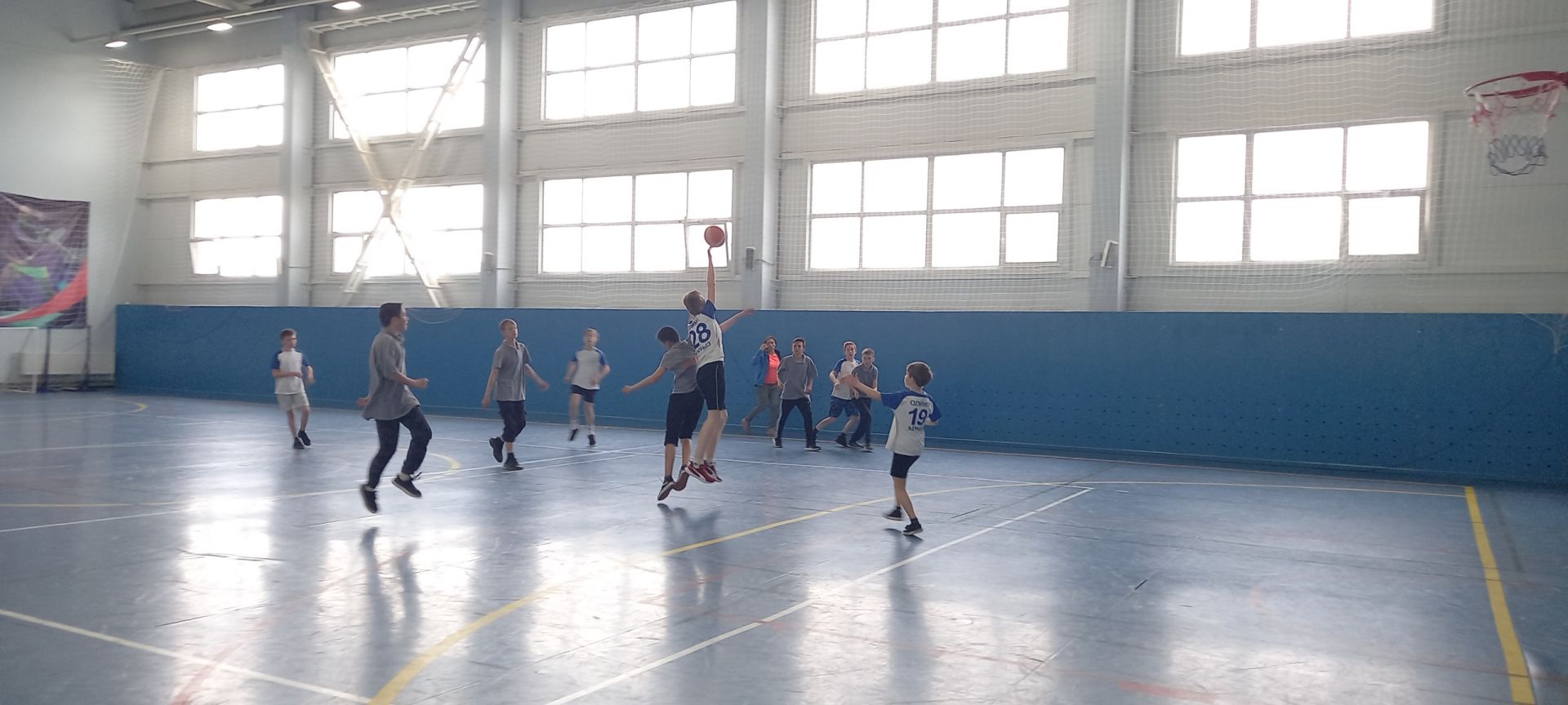 В Агрызе прошло Первенство по баскетболу среди школьников