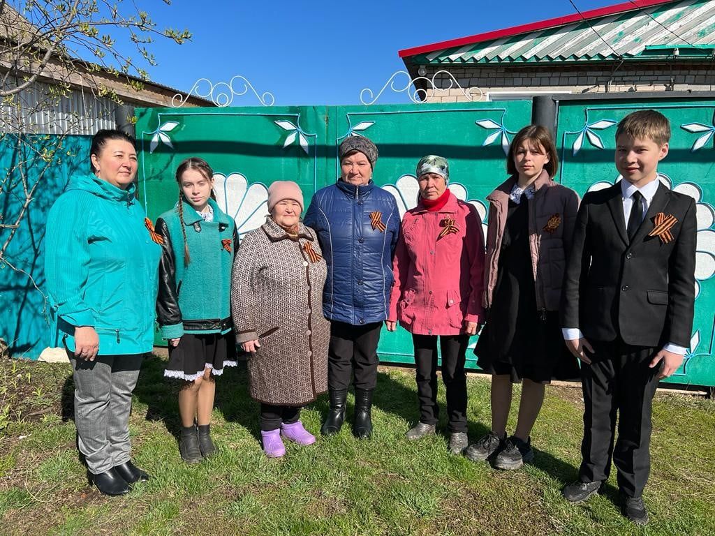 В селах Татарстана присоединились к акции "Георгиевская лента"