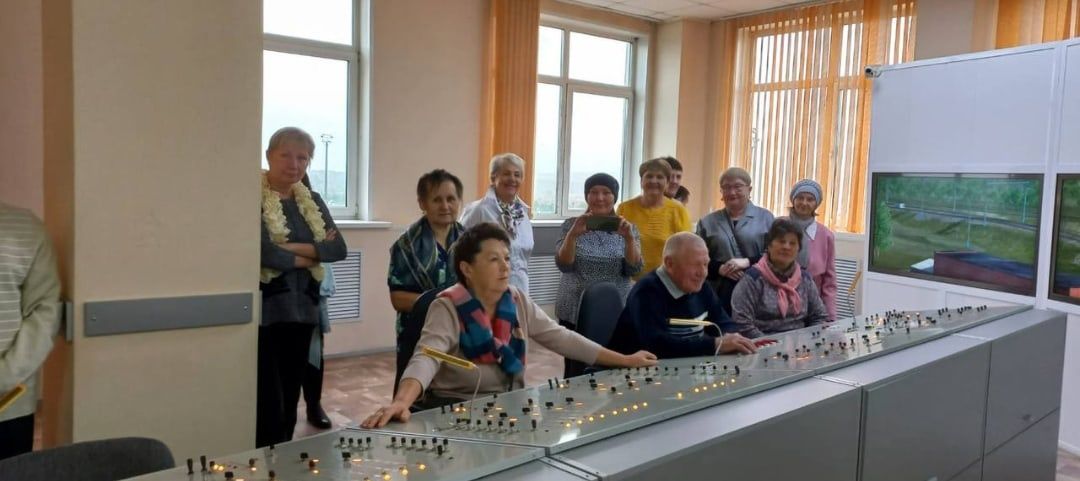 Железнодорожники провели поздравительную акцию для своих пенсионеров