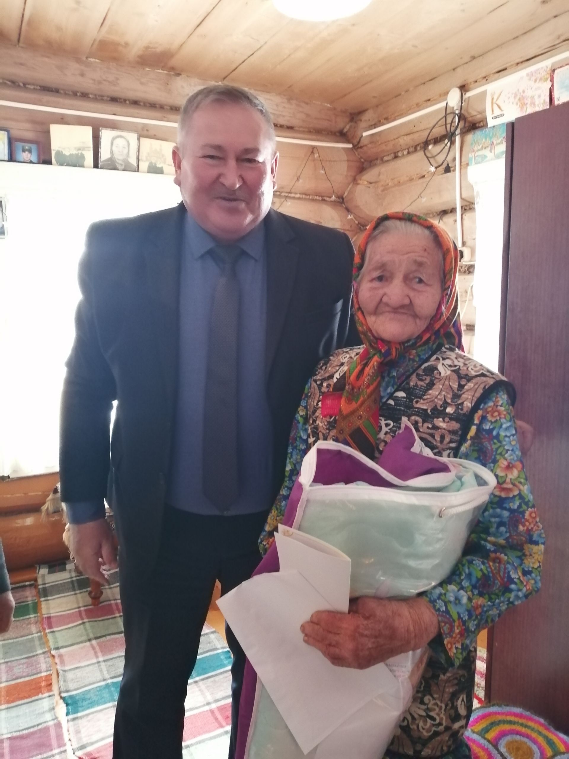 Ольга Исанаева, проживающая в Биме, и в 90 лет не сидит без дела