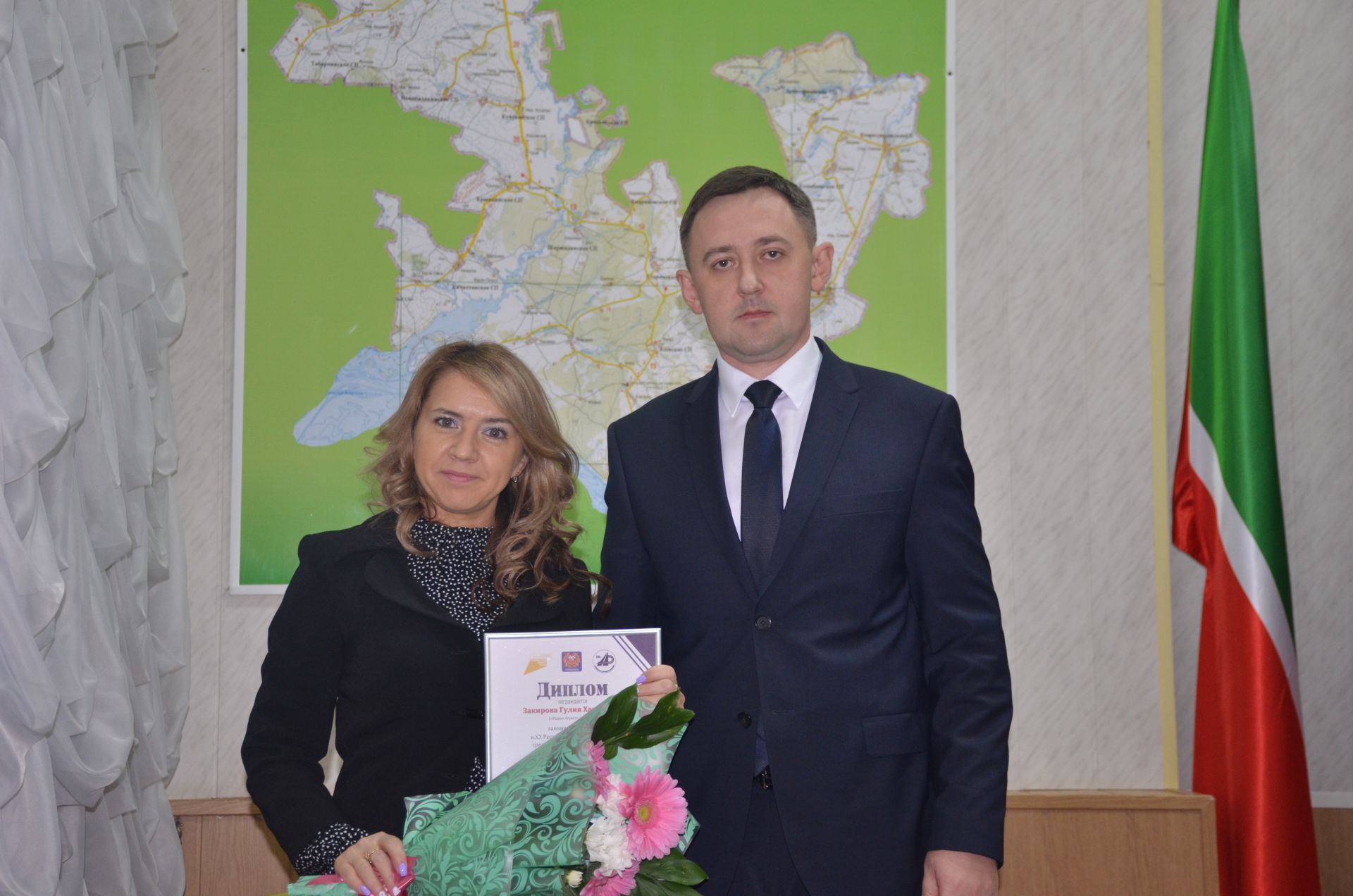 Корреспондента редакции «Агрызские вести» наградили в администрации района