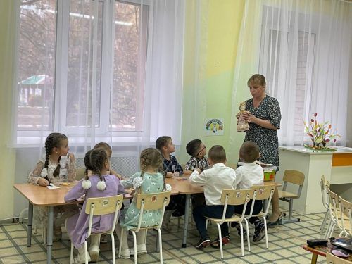 «Авыл укытучысы-2023» конкурсының иң яхшы тәрбиячесе исеменә Иж-Бубыйдан Наталья Хәмидуллина лаек булды