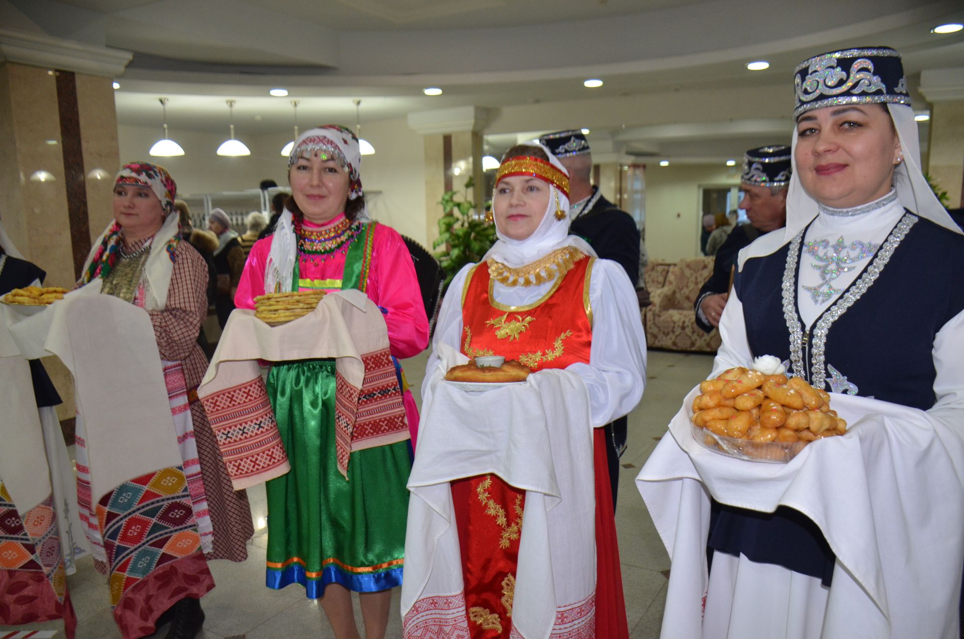 В Агрызе состоялся праздник, посвященный торжественному открытию Года национальных культур и традиций (ФОТОРЕПОРТАЖ)