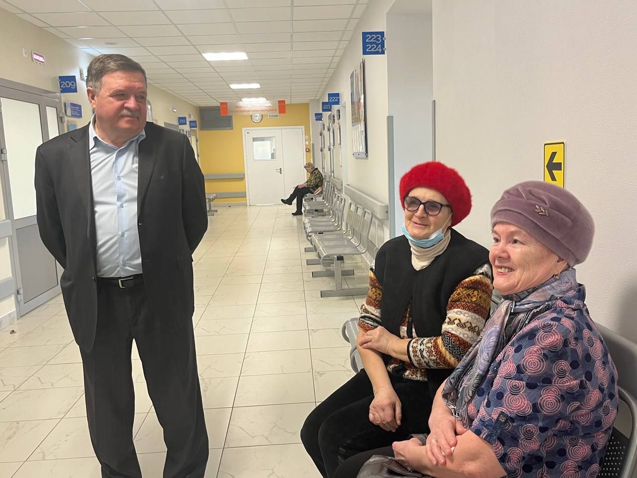 Ленар Нургаянов с рабочим визитом посетил поликлинику