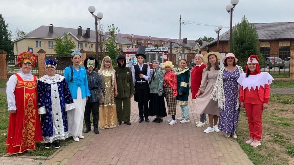 Акция «Пушкин нон-стоп» прошла для книголюбов в Агрызе (ФОТО)