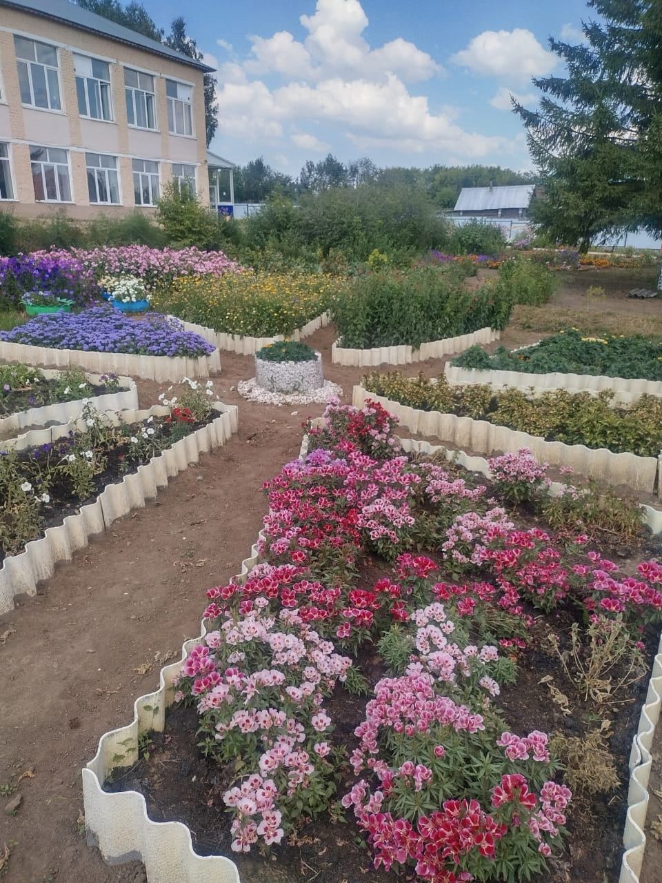 В Агрызском районе началась приёмка образовательных учреждений к новому учебному году