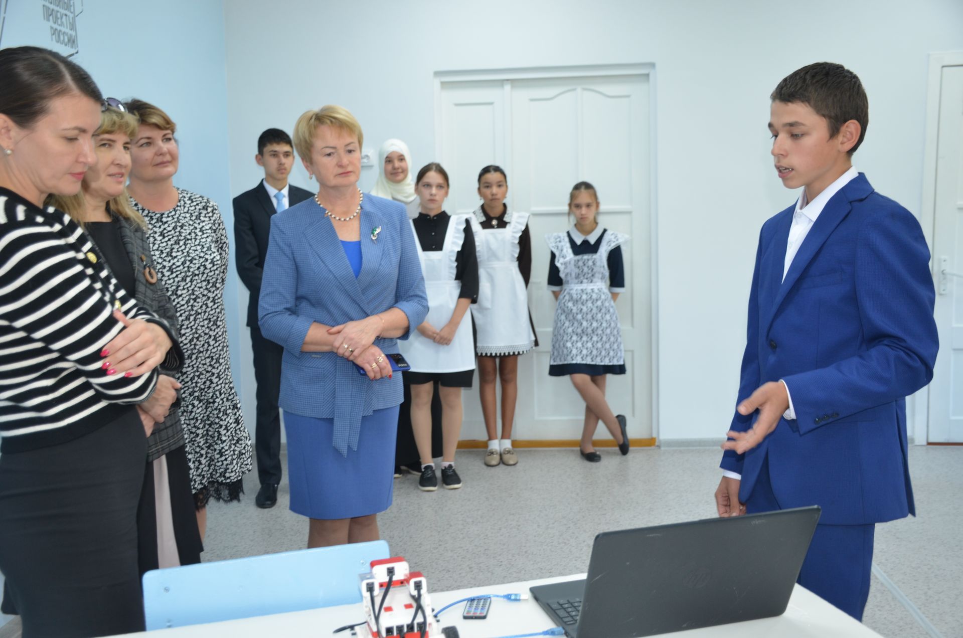 В Кичкетанской и Кучуковской школах открылись образовательные центры «Точка роста»