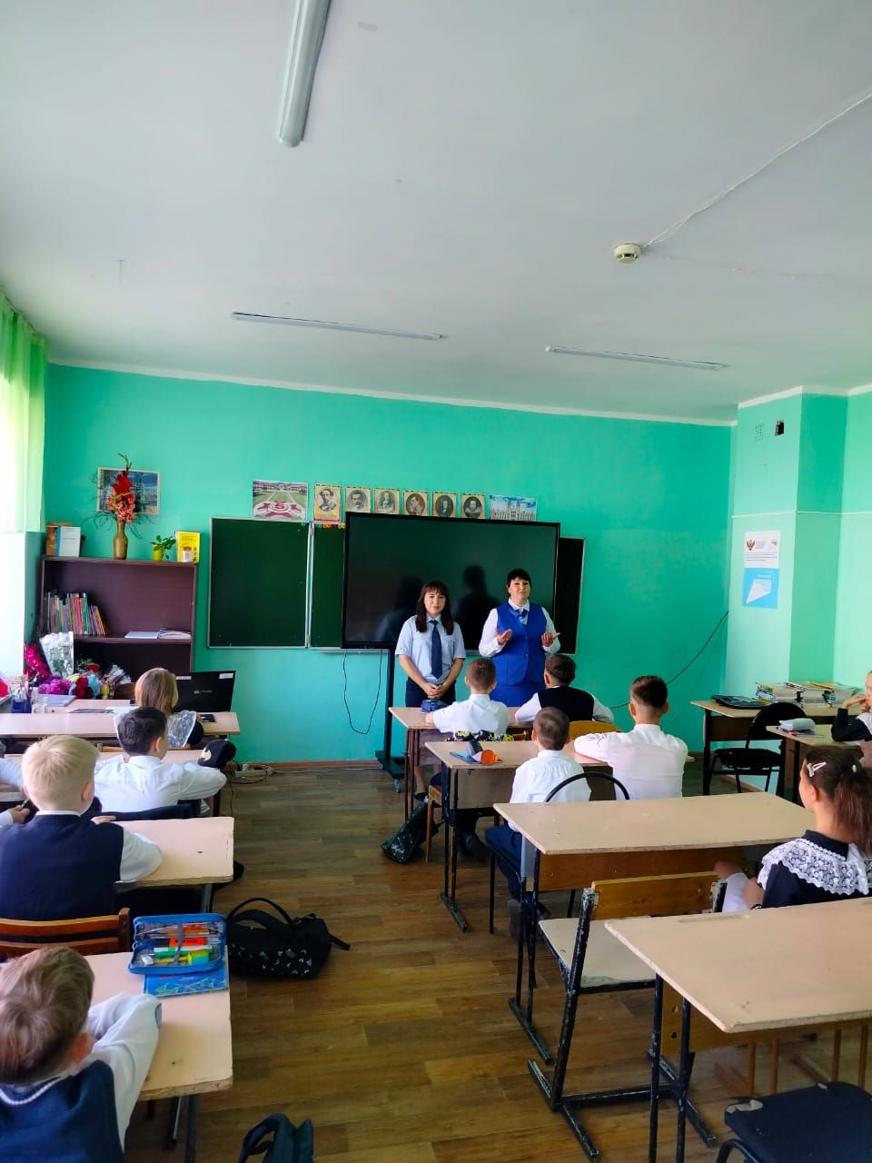 Профилактическая беседа по ПДД прошла в школе №4