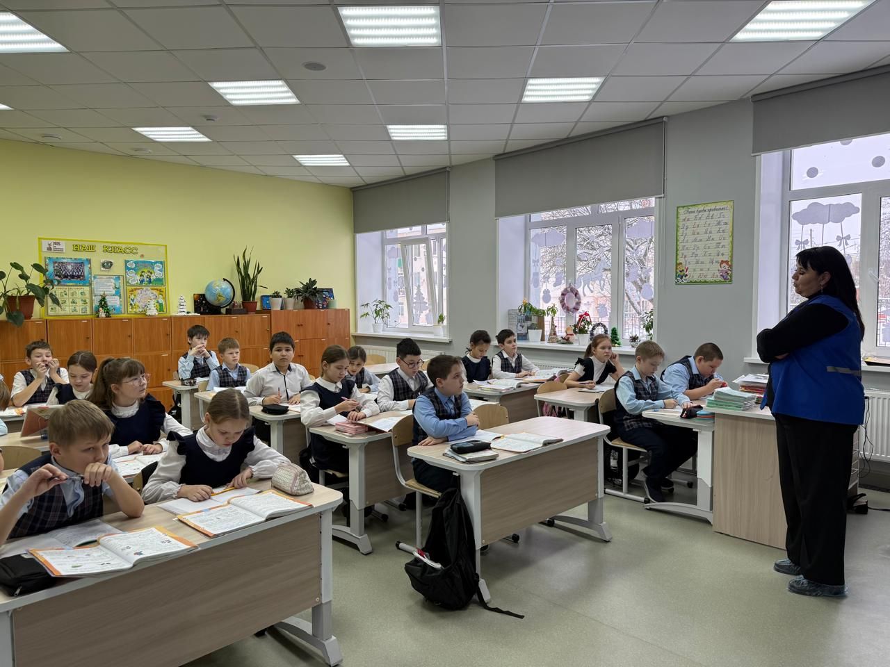 Четвероклассники школы №4 изучили правила зимнего поведения на дорогах