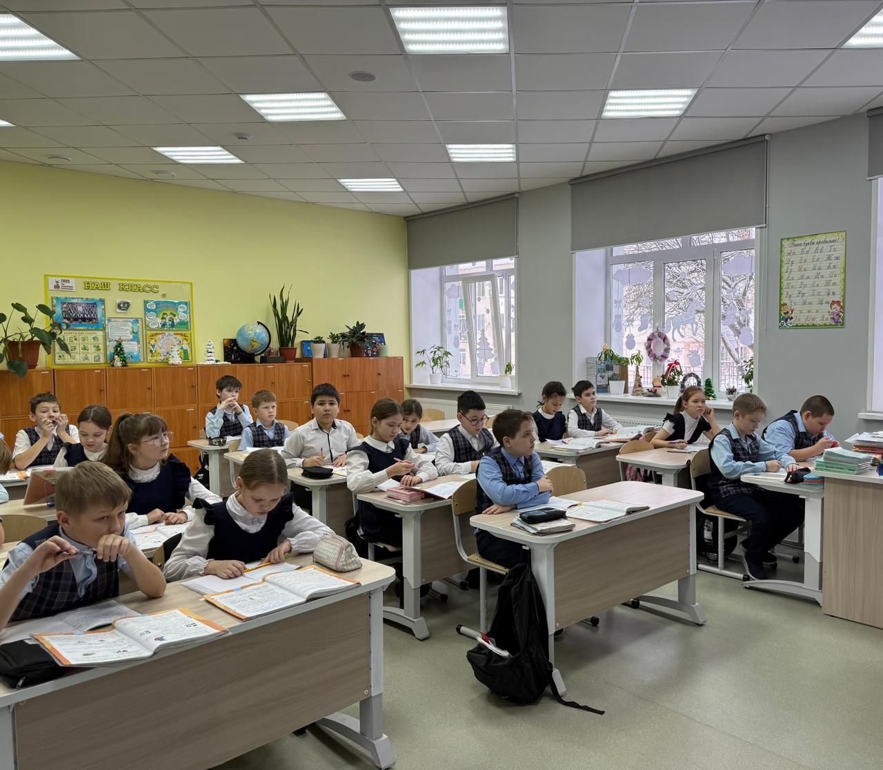 Четвероклассники школы №4 изучили правила зимнего поведения на дорогах