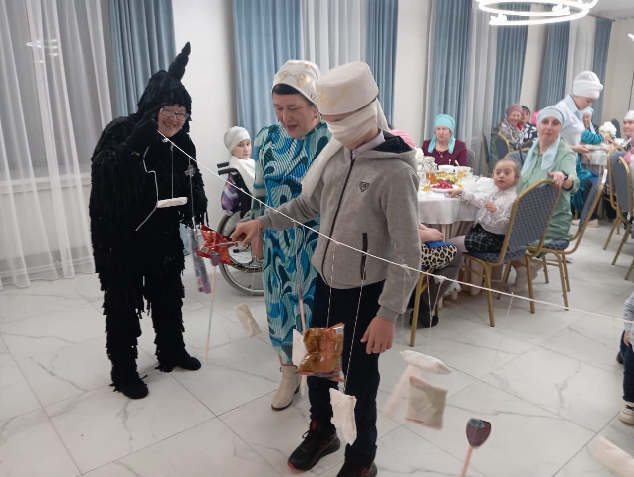 Көчек авылында балаларны ифтарга җыйдылар