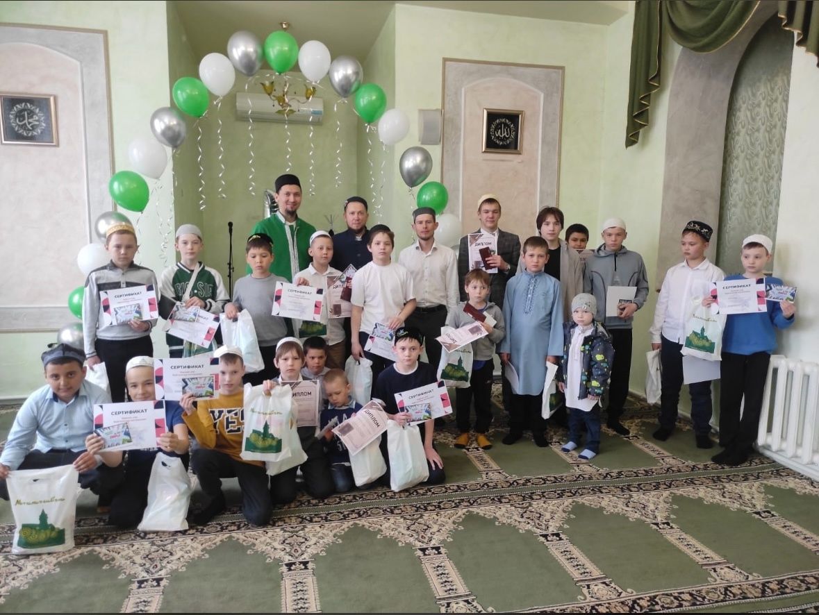 Әгерҗенең “Нур” мәчете һәм мәдрәсәсендә “Иң яхшы Коръән укучы” бәйгесе узды