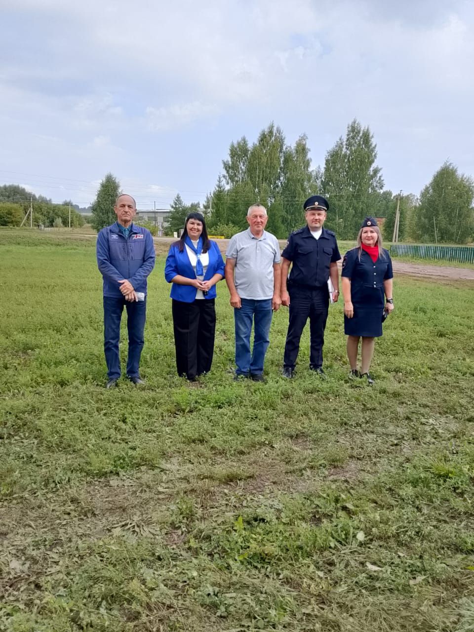 Проверка готовности школьных автобусов к новому учебному году прошла в Агрызском районе