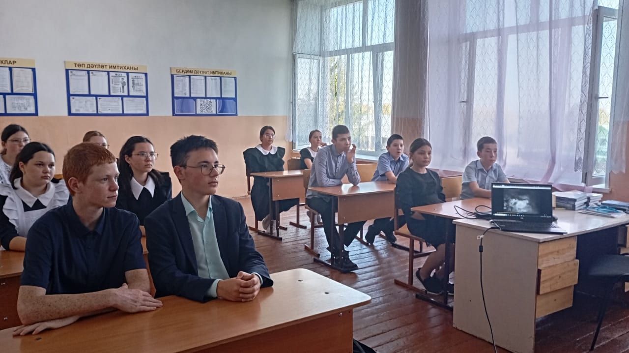 В школах Агрызского района дан старт проекта «Герои России - связь времен»