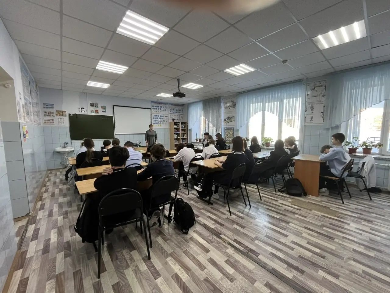 Умей сказать «нет»: в школе №3 говорили о вреде курения и наркотиков