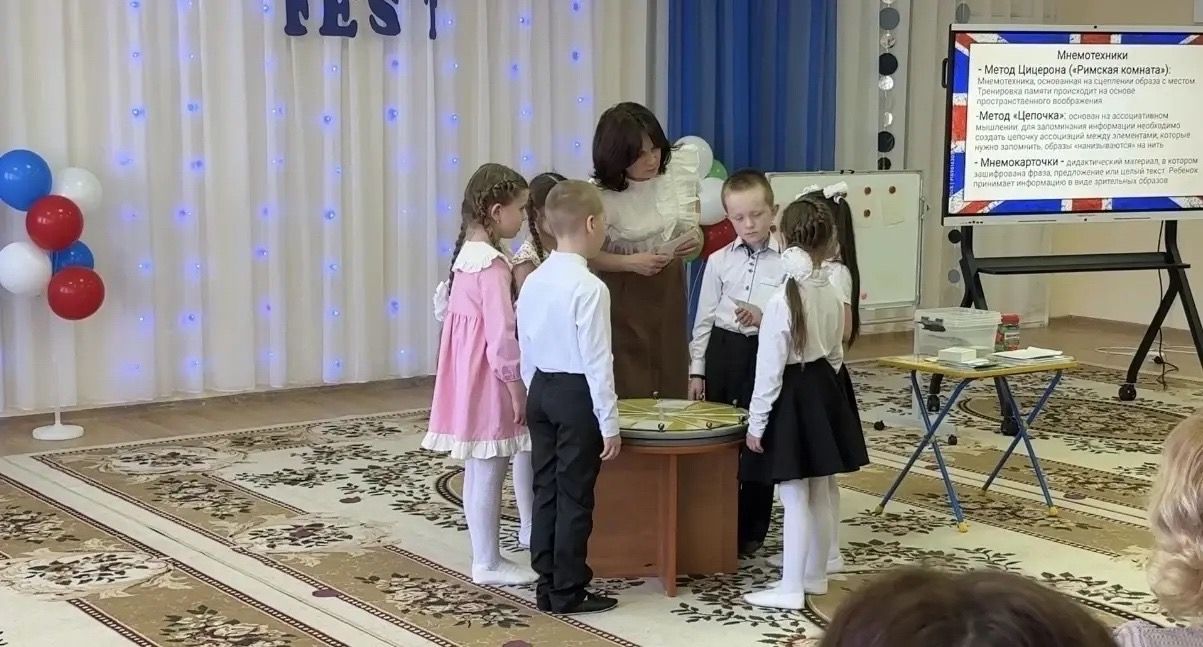 В Агрызе прошёл «Полилингвальный фест»