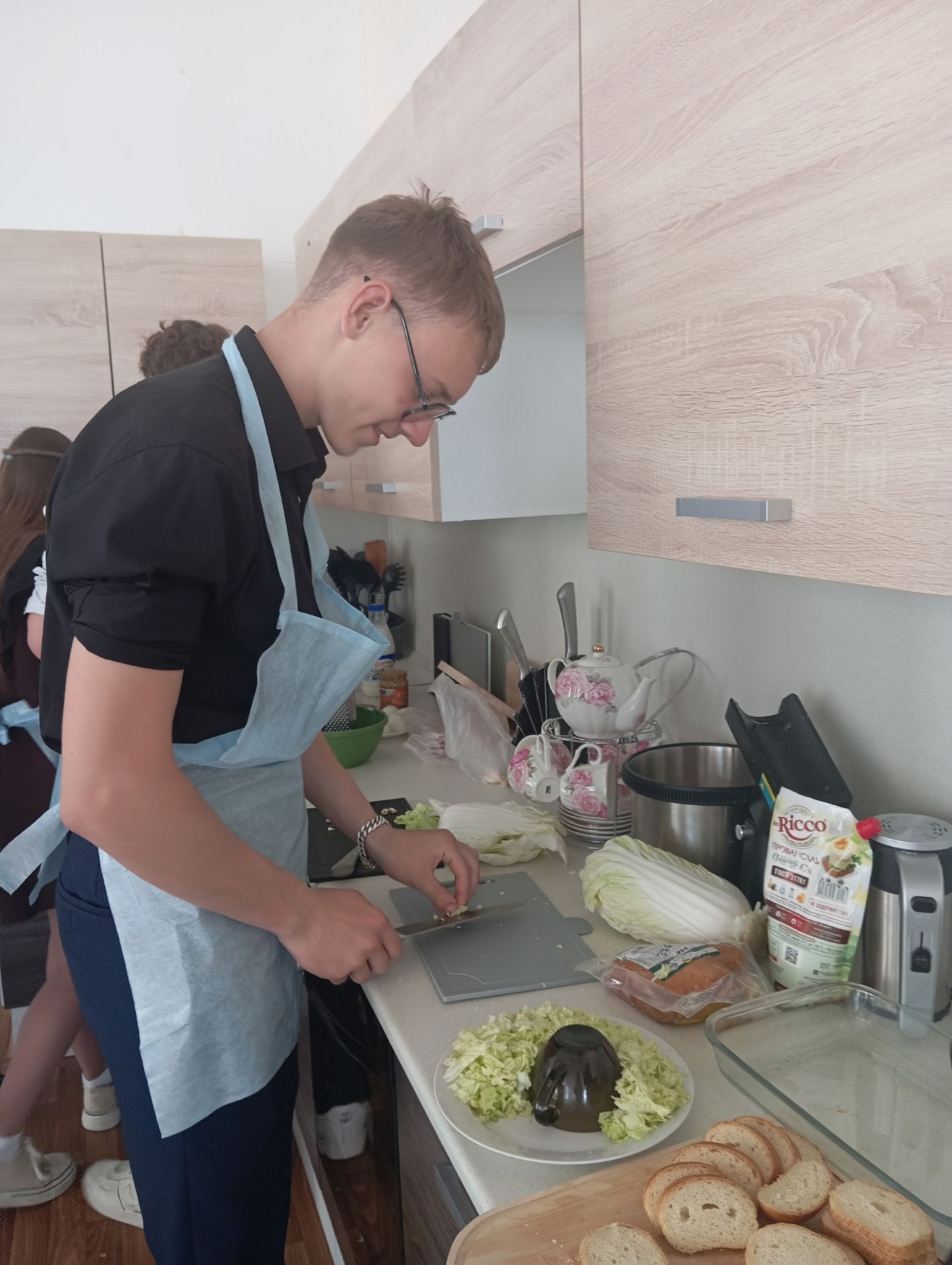 Учащиеся Красноборской школы осваивают кулинарное дело