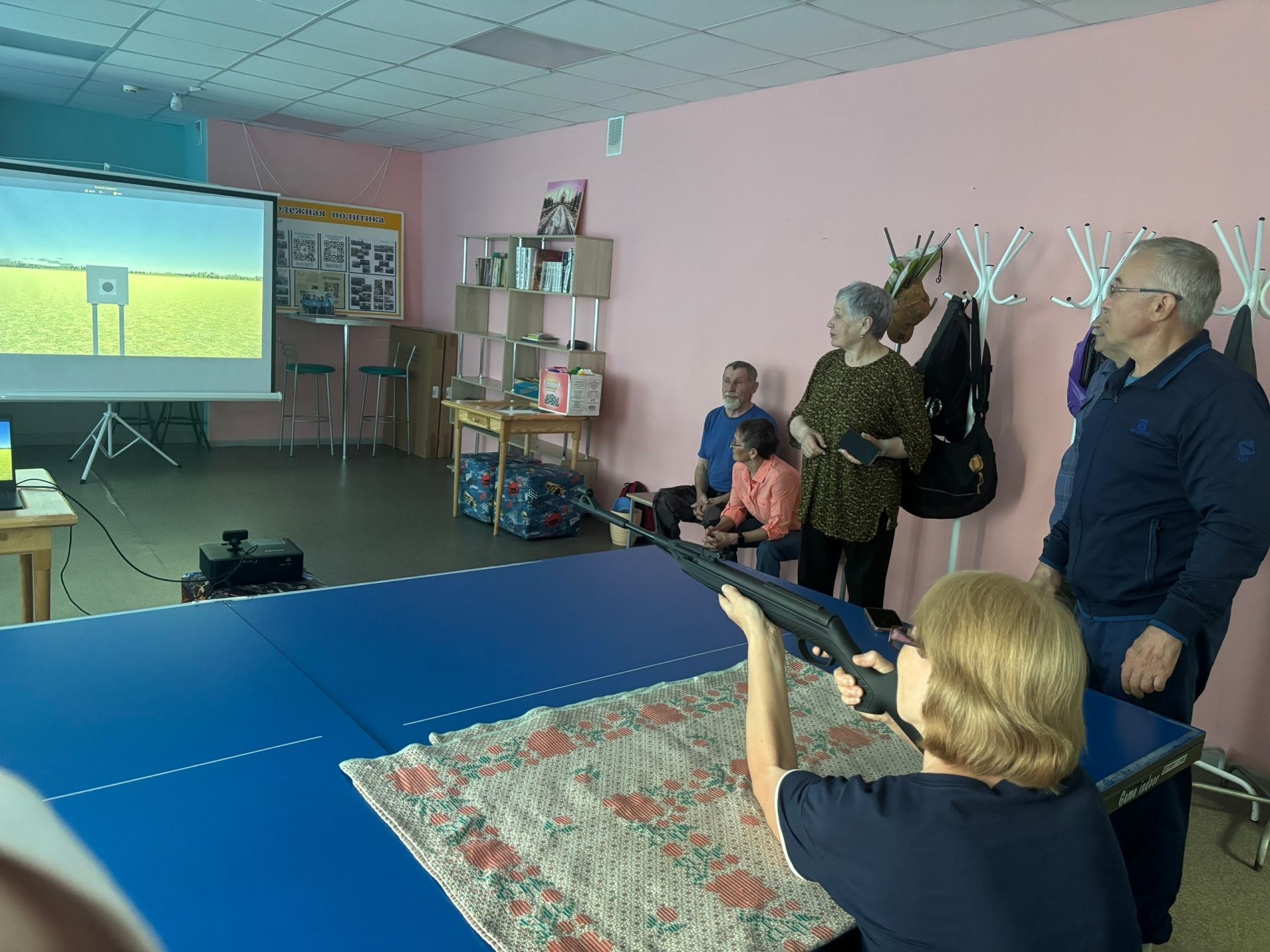 В центре «Форпост» прошли соревнования по стрельбе «Победный выстрел»