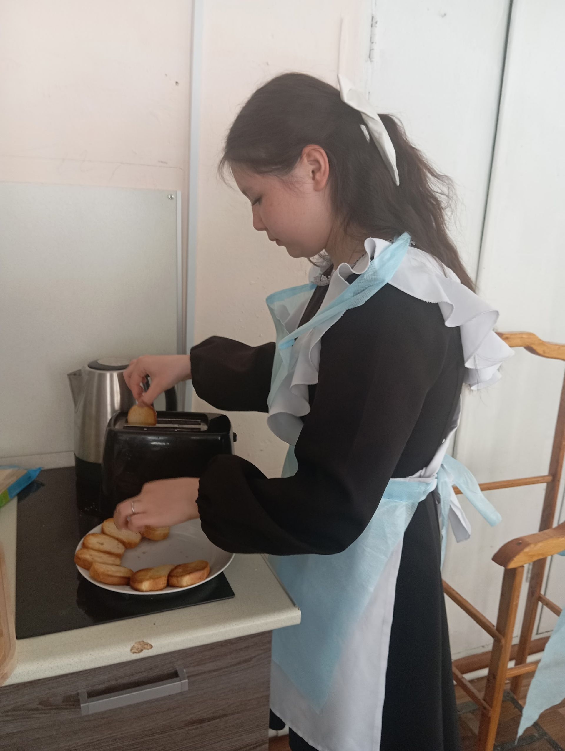 Учащиеся Красноборской школы осваивают кулинарное дело