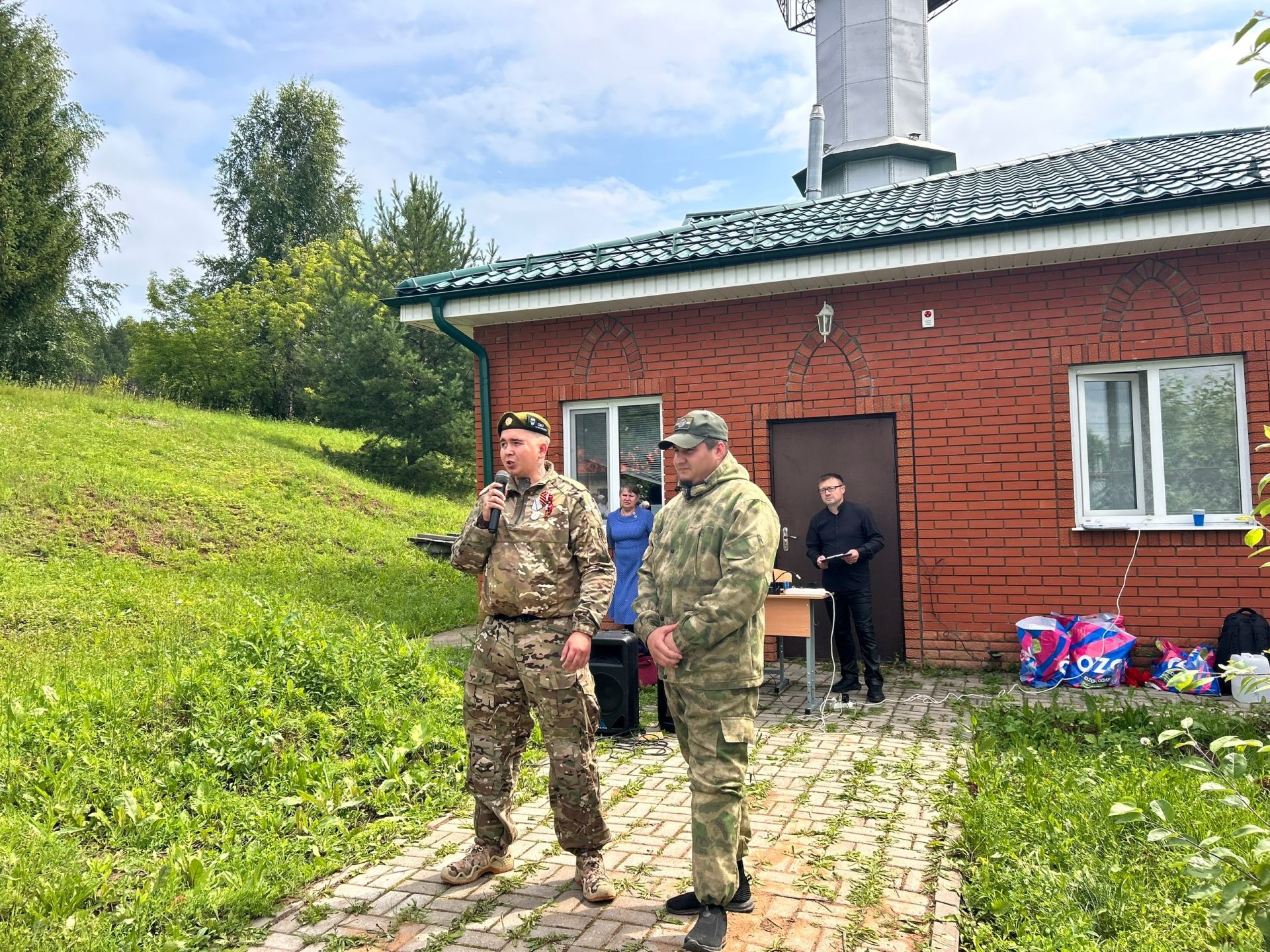 На Аллее Героев села Крынды открыты ещё девять памятных звёзд