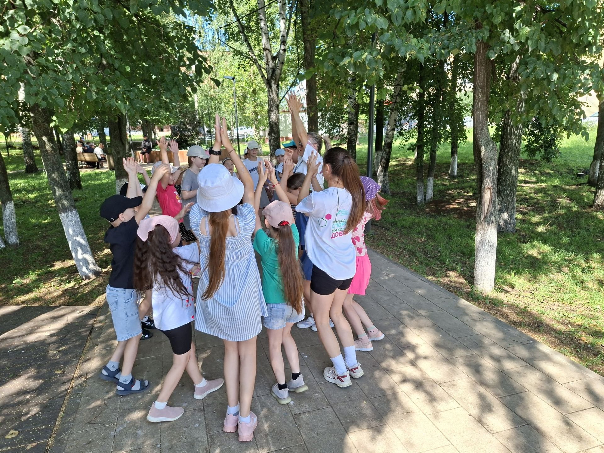 В библиолагере «Книжная радуга» прошёл «День творческих идей»