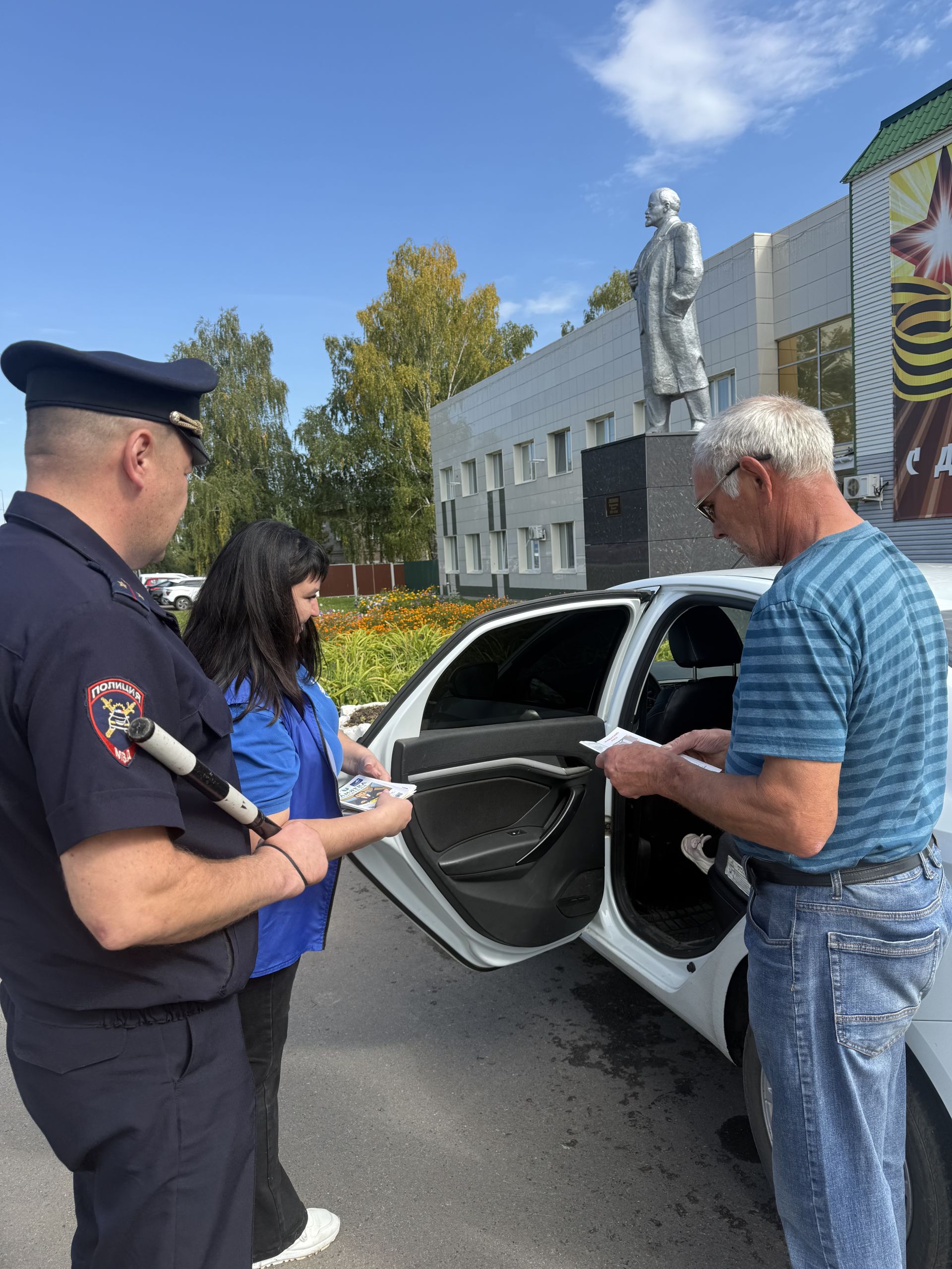Госавтоинспекция Агрызского района напомнила взрослым о безопасности детей в автомобиле