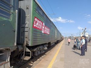 В Казань прибыл поезд, в вагоне которого можно подписать контракт на службу
