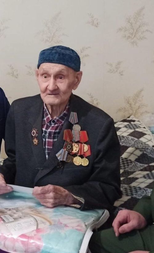 С ним ушла целая эпоха: Агрыз простился с последним участником войны