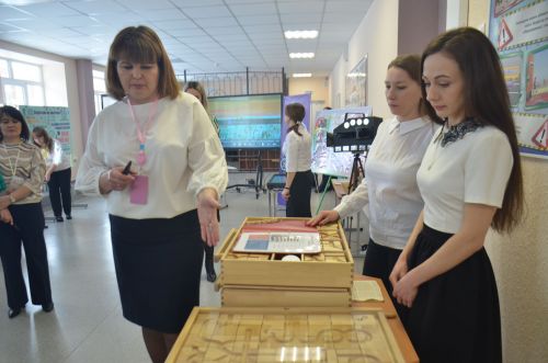 В Агрызе состоялся зональный семинар по повышению читательской грамотности (ФОТОРЕПОРТАЖ)