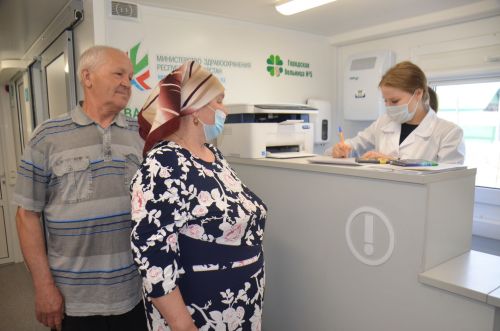 В селах работает передвижная мобильная поликлиника